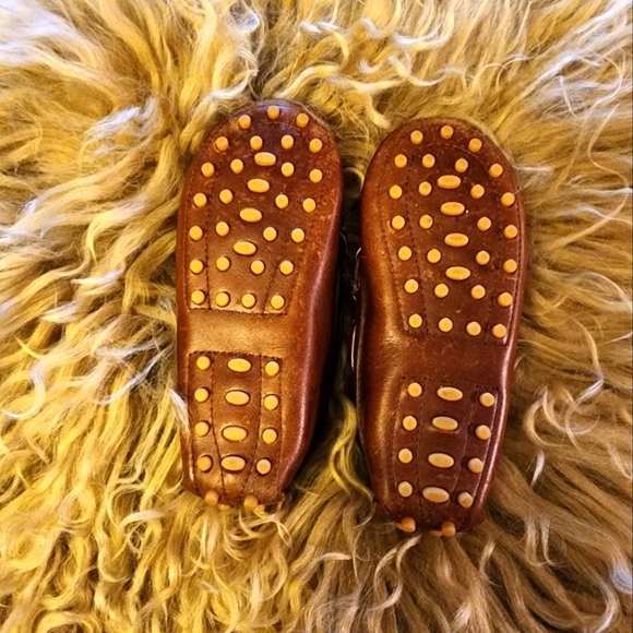 Elephantito - Picture 2 of 4